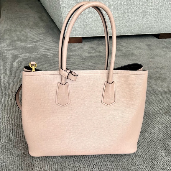 Authentic PRADA Saffiano Cuir Medium Double Bag in Cammeo. - Picture 2 of 12